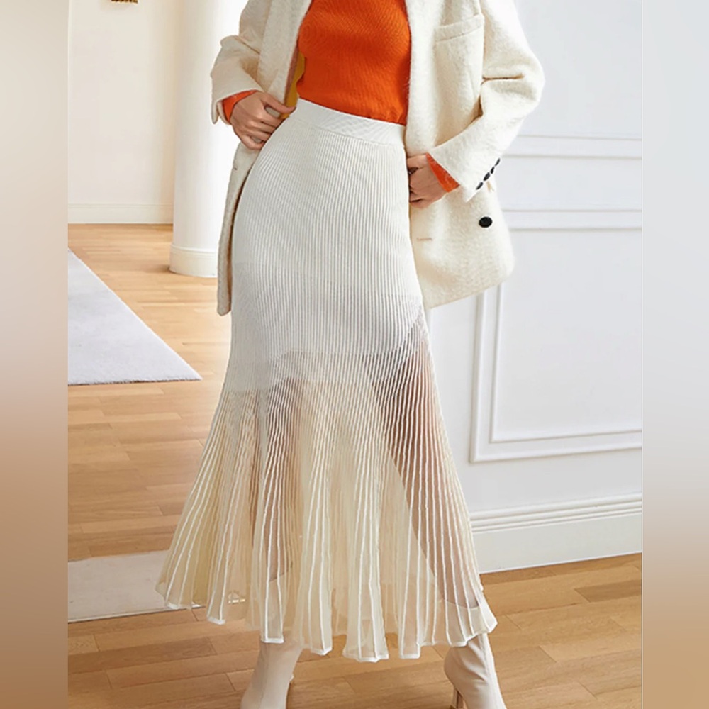 Commense Cream Pleated Maxi Skirt